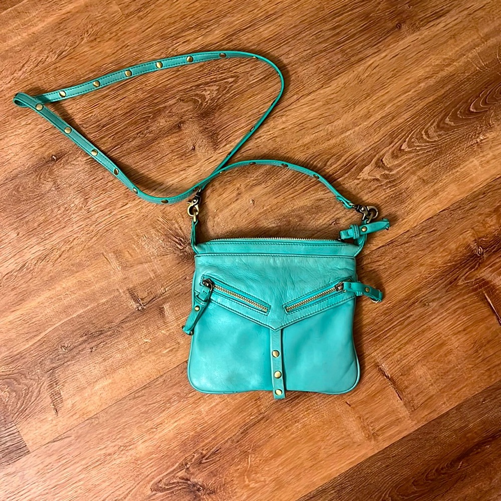 Sabina New York genuine leather crossbody bag